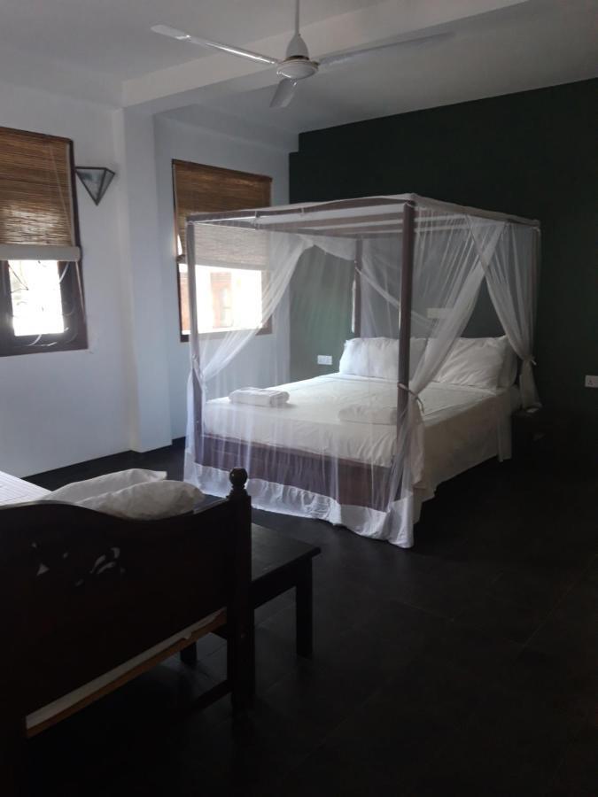 Sunil Garden Guesthouse Unawatuna Exterior foto