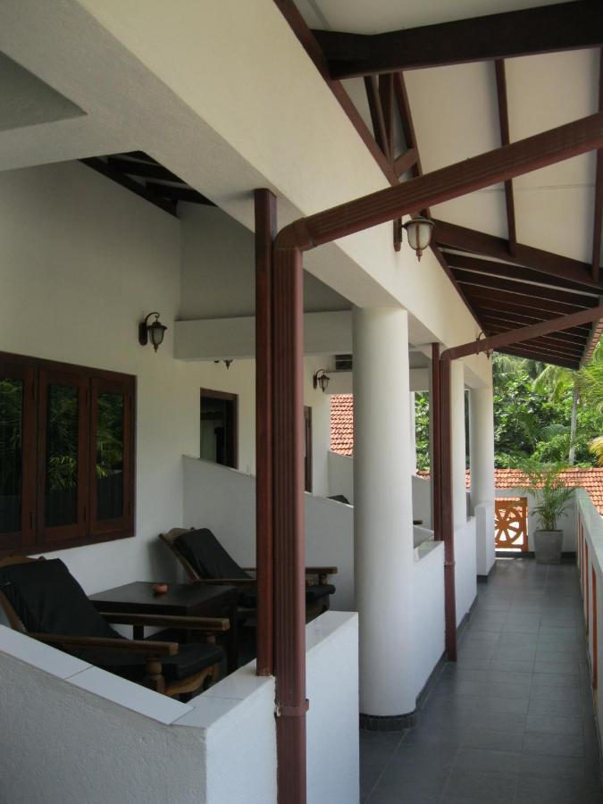 Sunil Garden Guesthouse Unawatuna Exterior foto
