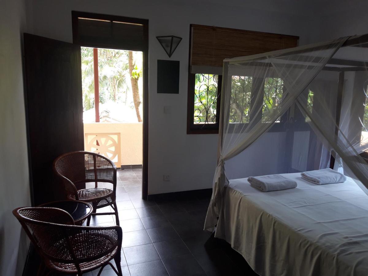 Sunil Garden Guesthouse Unawatuna Exterior foto